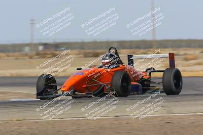 media/Oct-29-2022-CalClub SCCA (Sat) [[e05833b2e9]]/Race Group 2/Qualifying (Sweeper)/